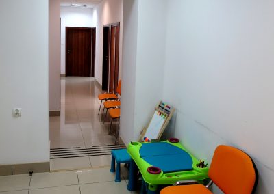 Centrum Stomatologiczne Demed Wołomin - poczekalnia dla dzieci
